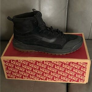 Only used once- Vans Ultrarange EXO